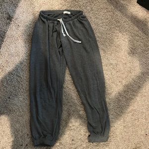 grey sweat pants